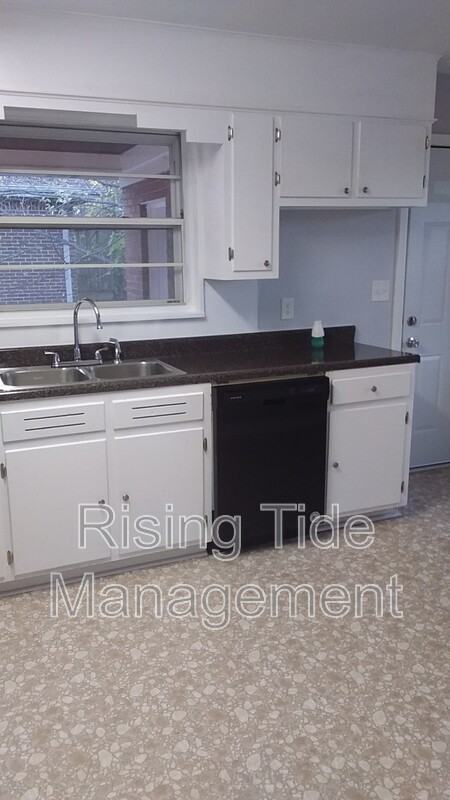 729 Carolyn Ct - Photo 7 of 15