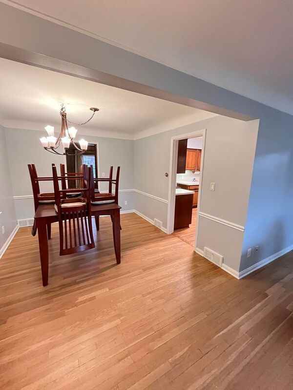 1762 Bournemouth Rd - Photo 3 of 43