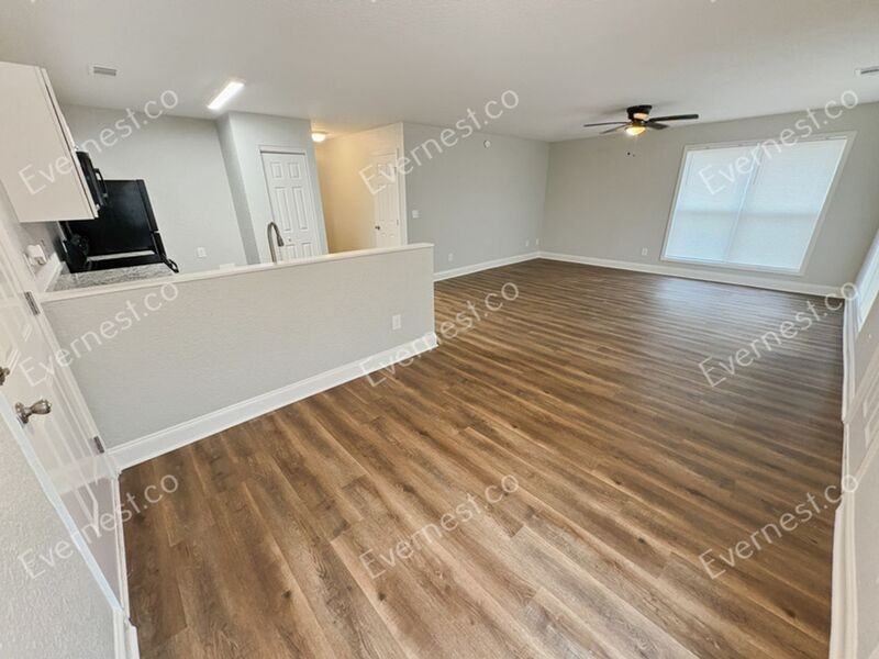 114 Blanton Ave - Photo 2 of 13