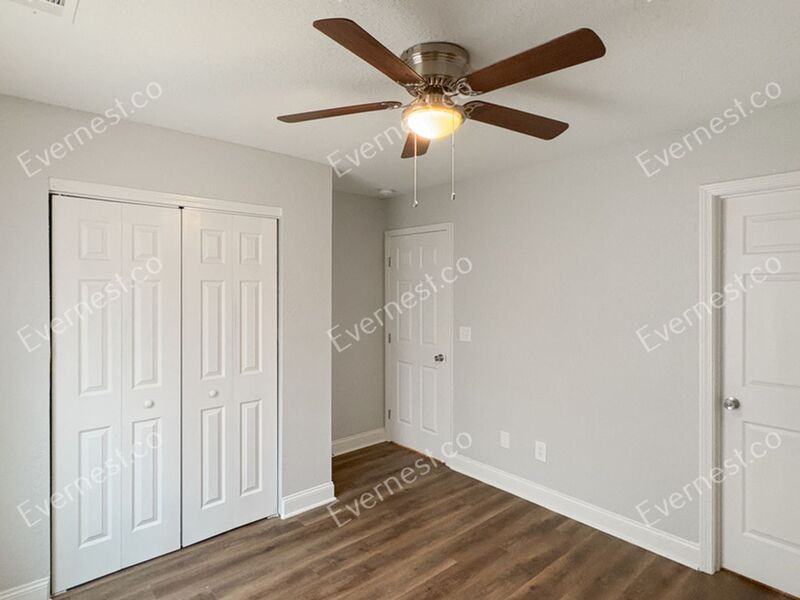 114 Blanton Ave - Photo 3 of 13