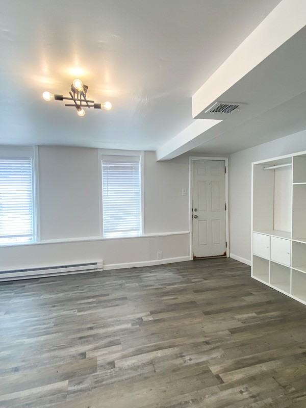 8 E Sycamore St #1 - Photo 4 of 14