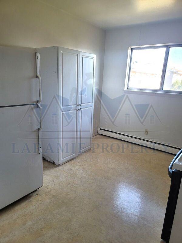 1953 N 9th St #2 - Photo 6 of 10