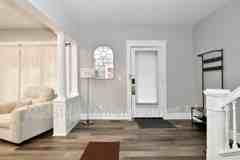 918 N Temple Ave - Photo 1 of 1