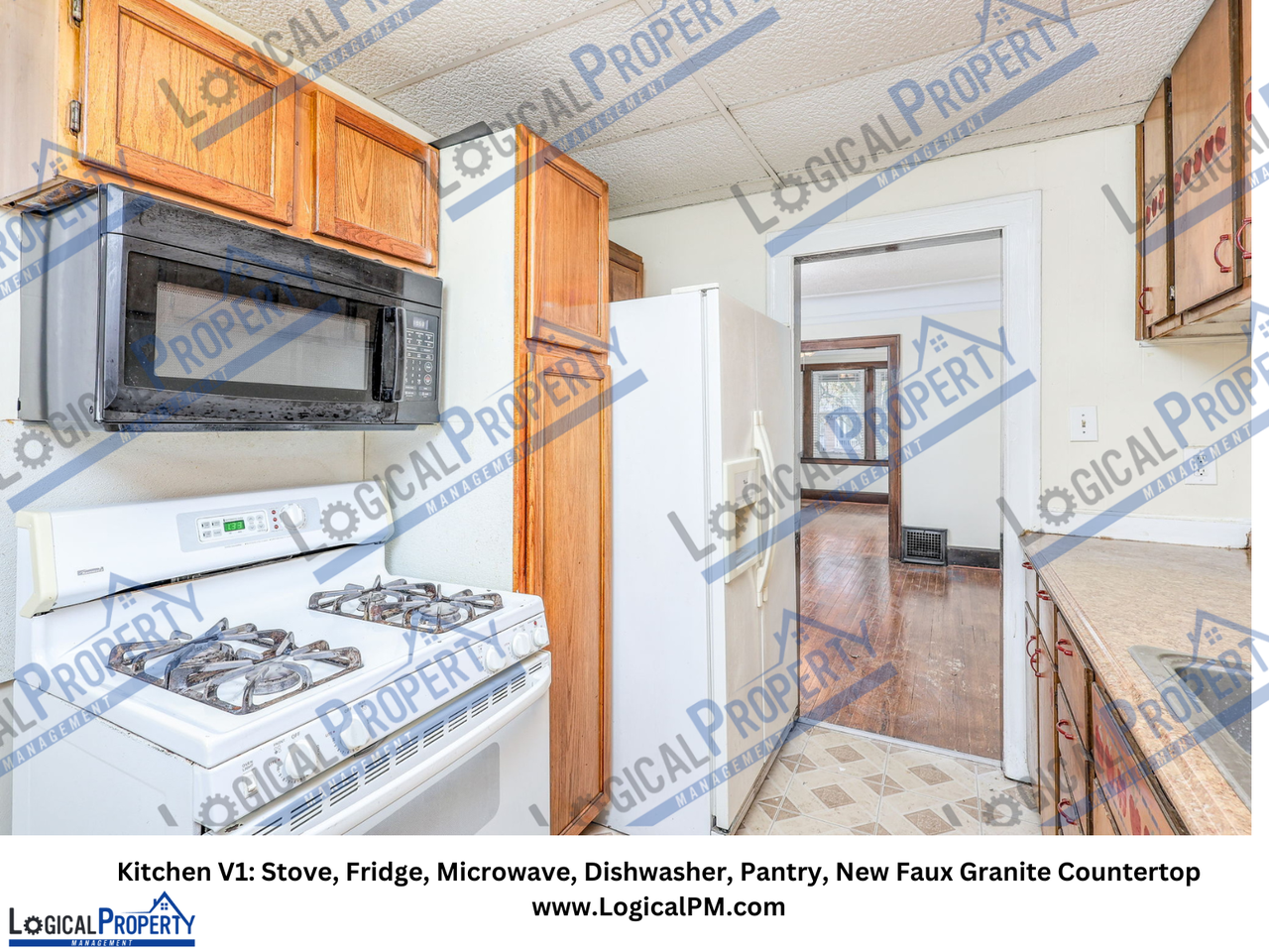 23121 Cayuga Ave - Photo 2 of 19