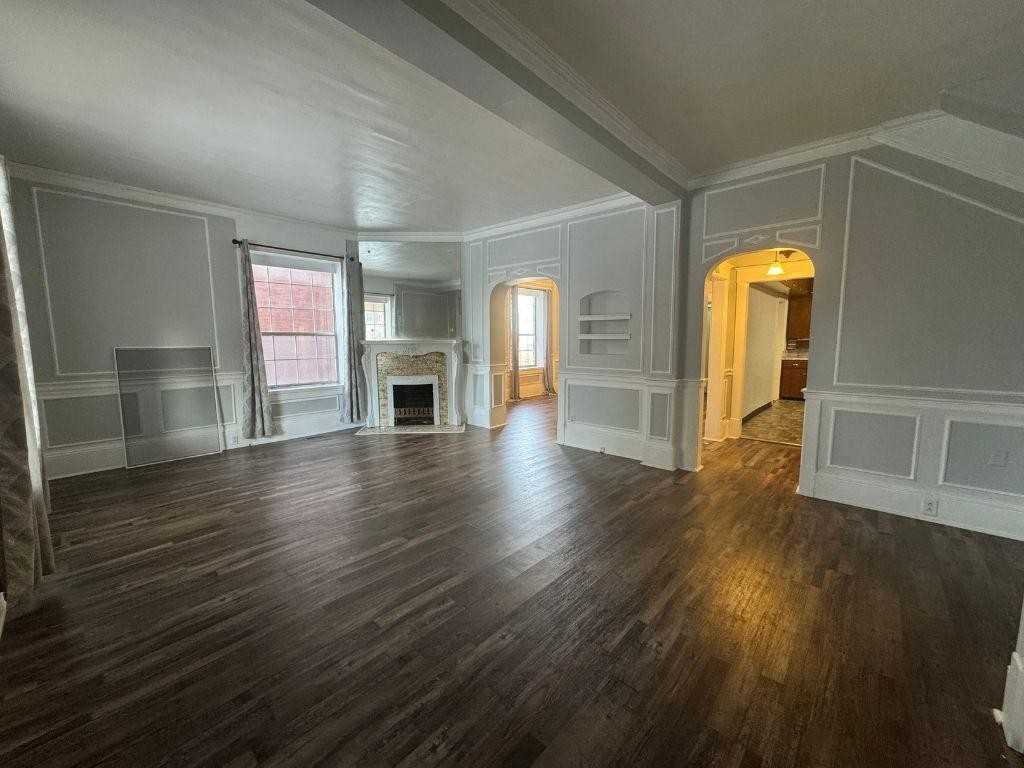 Omega - 207 Cherry Street - Photo 3 of 9