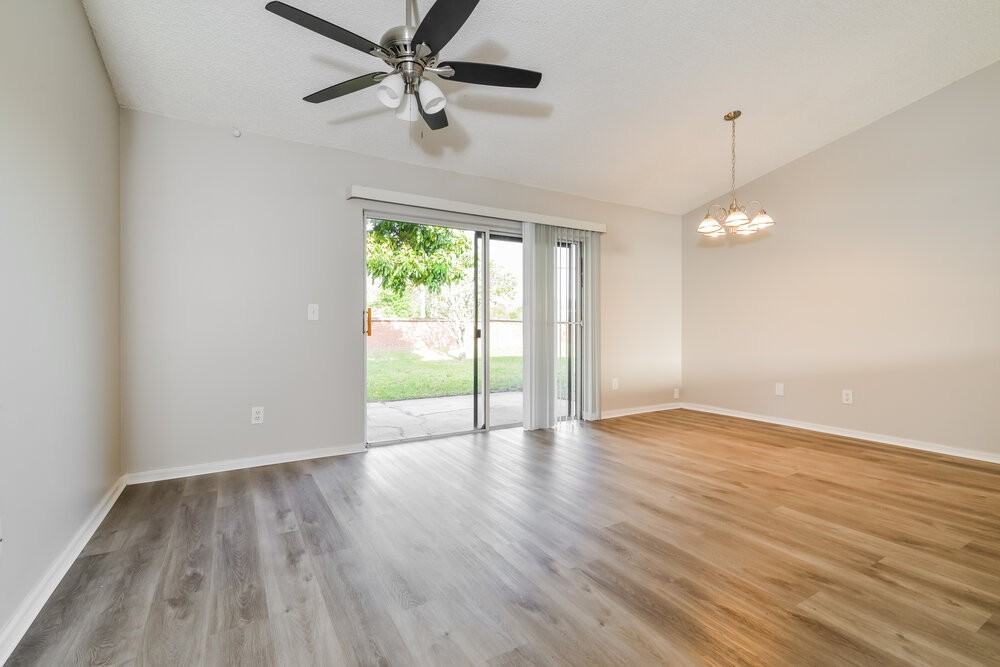 2550 Sage Dr - Photo 3 of 16