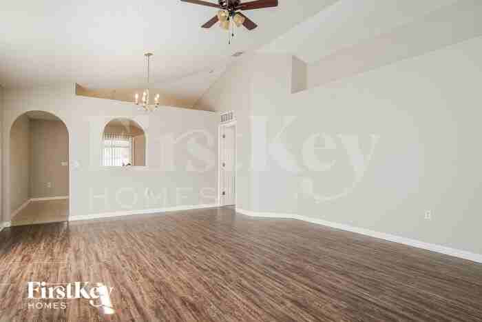 3009 Whispering Trails Dr - Photo 3 of 15