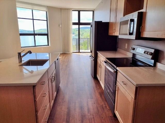 Two Marquette Place - Photo 4 of 33