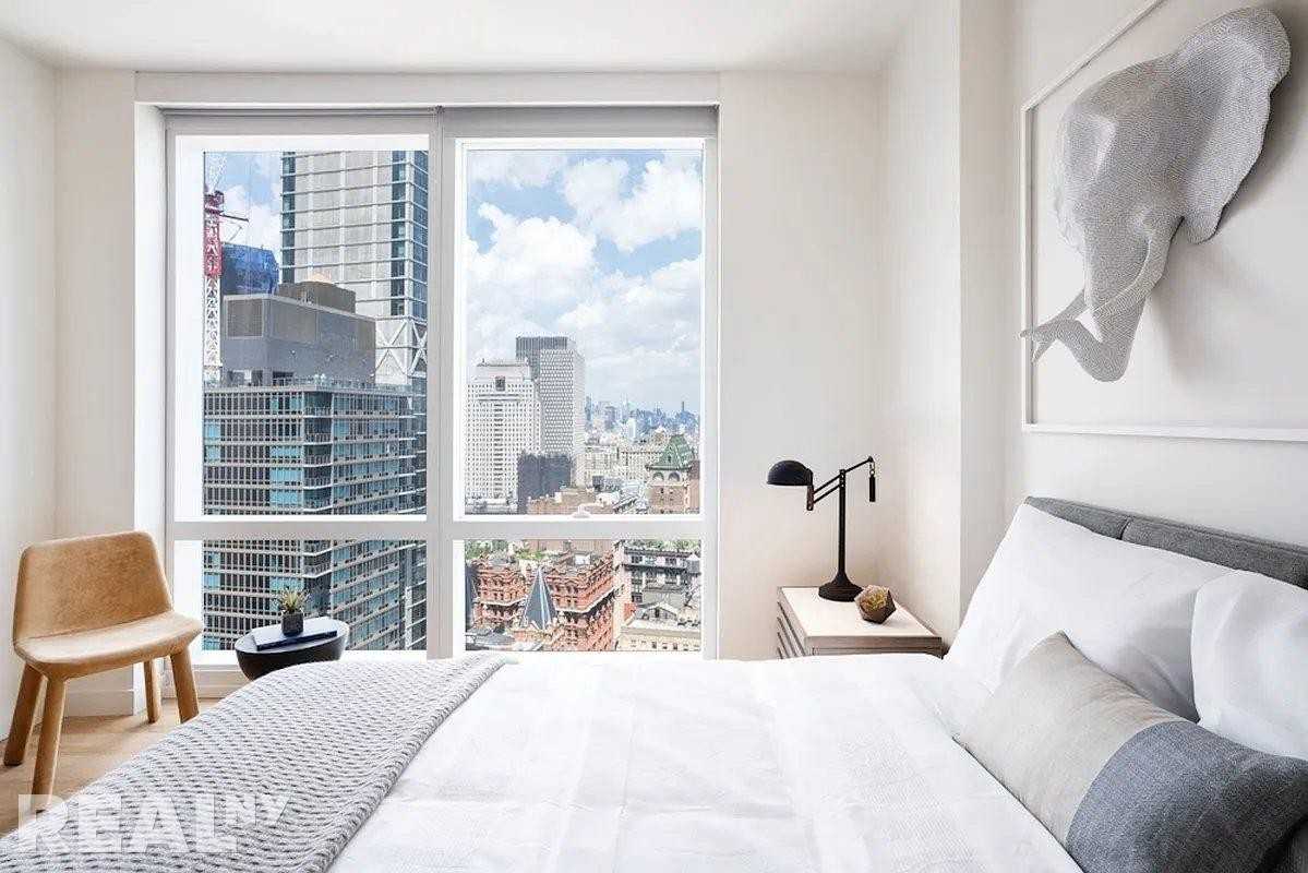 Dutch St #40B - Photo 5 of 11