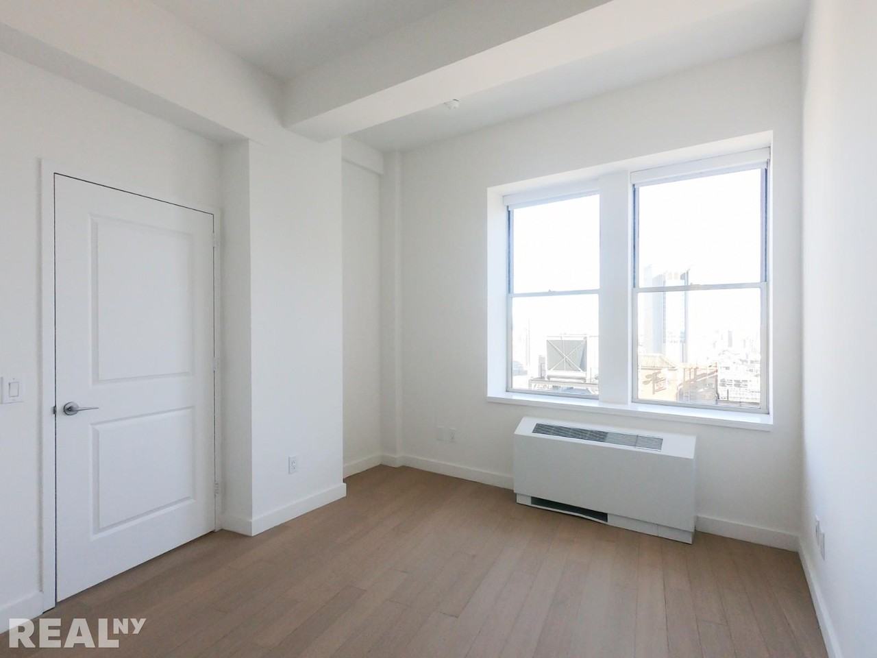 John St #3105 - Photo 5 of 7