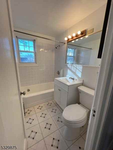 1372 Hamilton Street - Photo 2 of 4