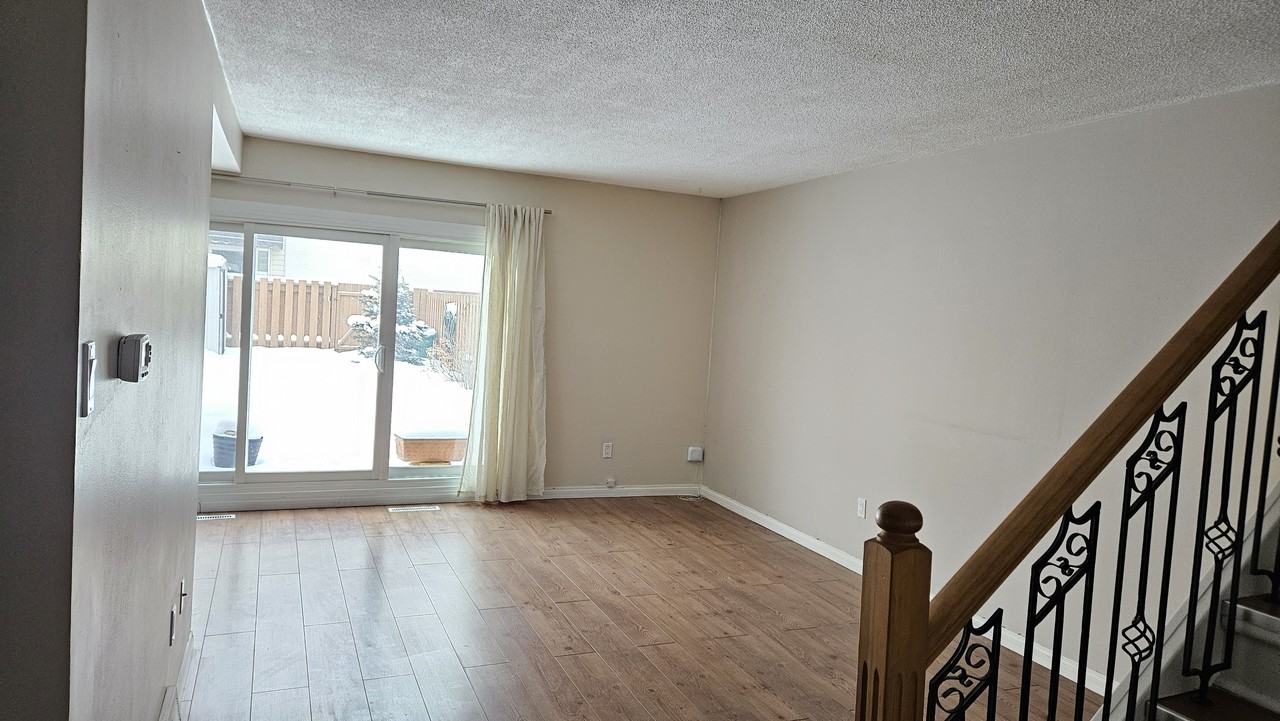 16405 89 Avenue Northwest #G - Photo 4 of 29