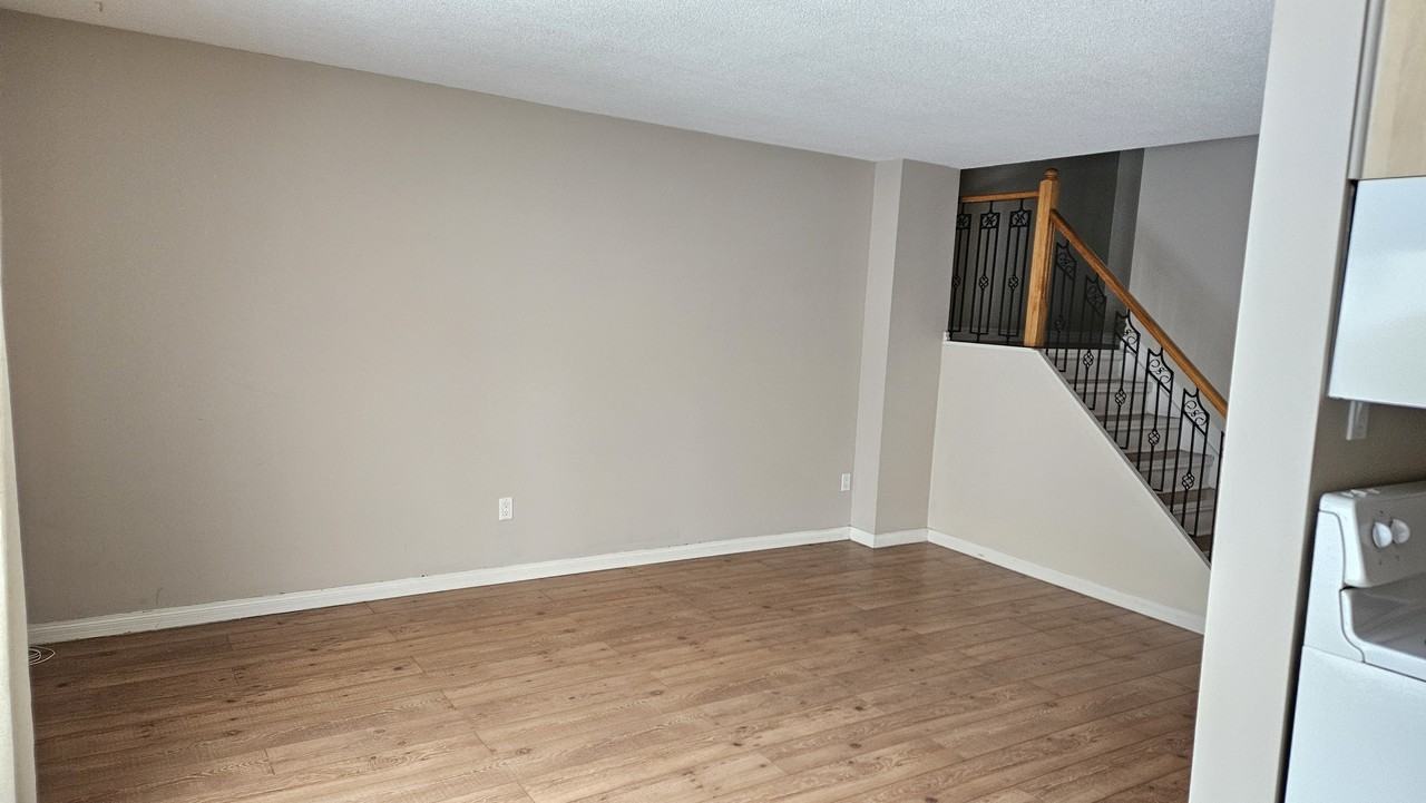 16405 89 Avenue Northwest #G - Photo 5 of 29