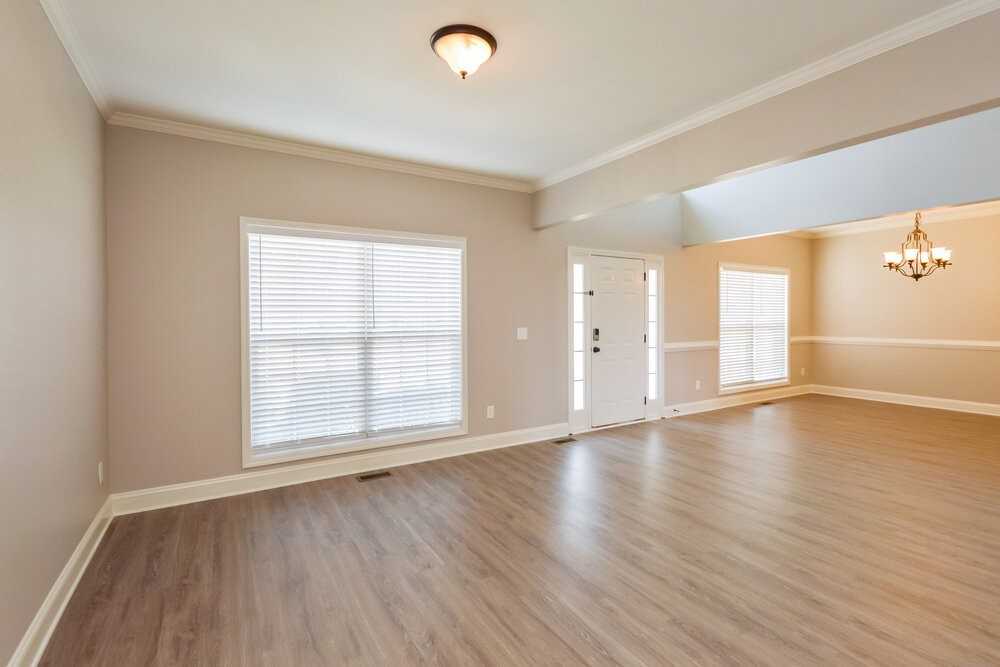 90 Riverstone Dr - Photo 4 of 17