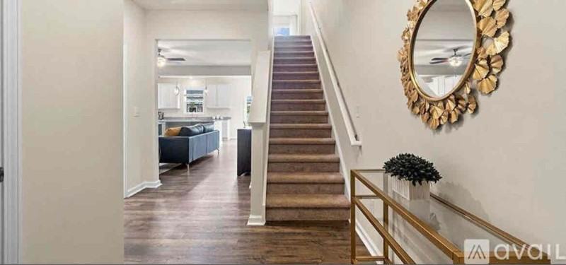 3753 Yorkshire Pl - Photo 4 of 9