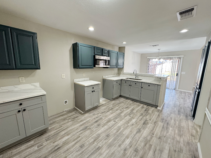 3654 Candlehead Ln - Photo 3 of 18