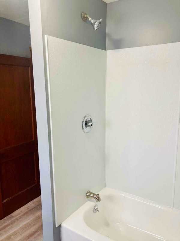 1040 Neptune Ave - Photo 6 of 9