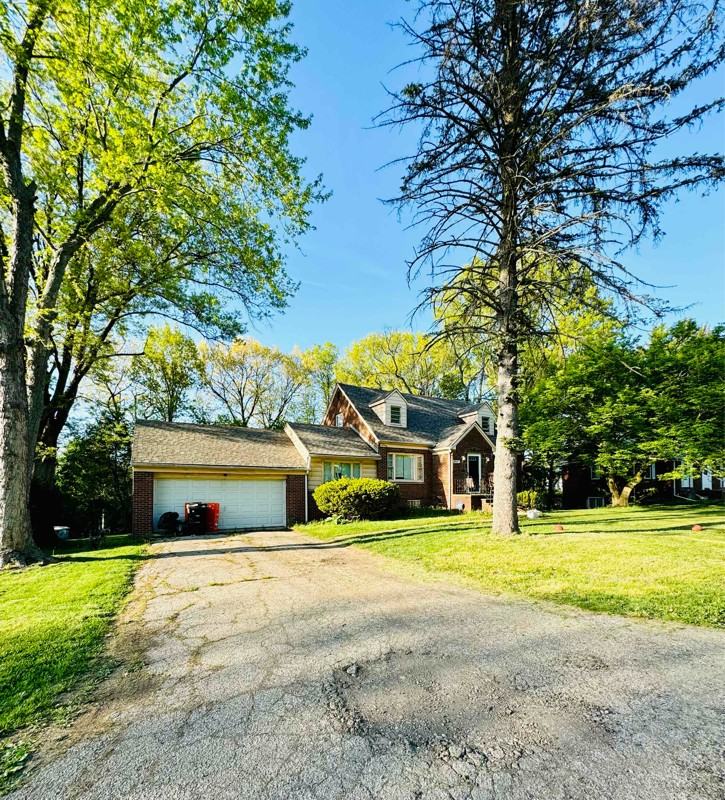 1641 13th Street Southwest - Photo 2 of 22