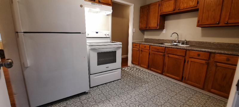 3302 Clifton Ave - Photo 2 of 19