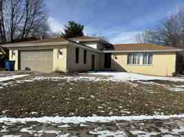 featured image of 721 Trenton St #721