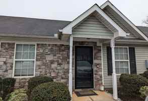 featured image of 135 Harvest Ct