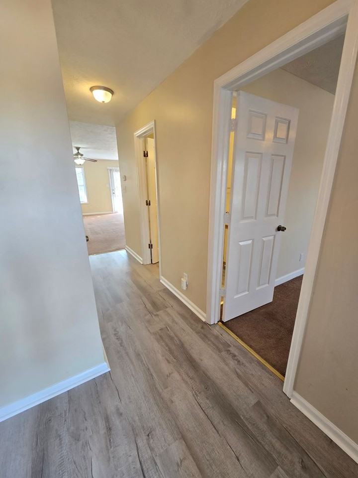 2709 Preston Woods Ln - Photo 3 of 17