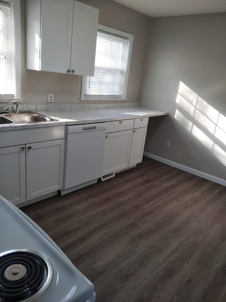 3879 Speedway Cir #NA - Photo 2 of 20