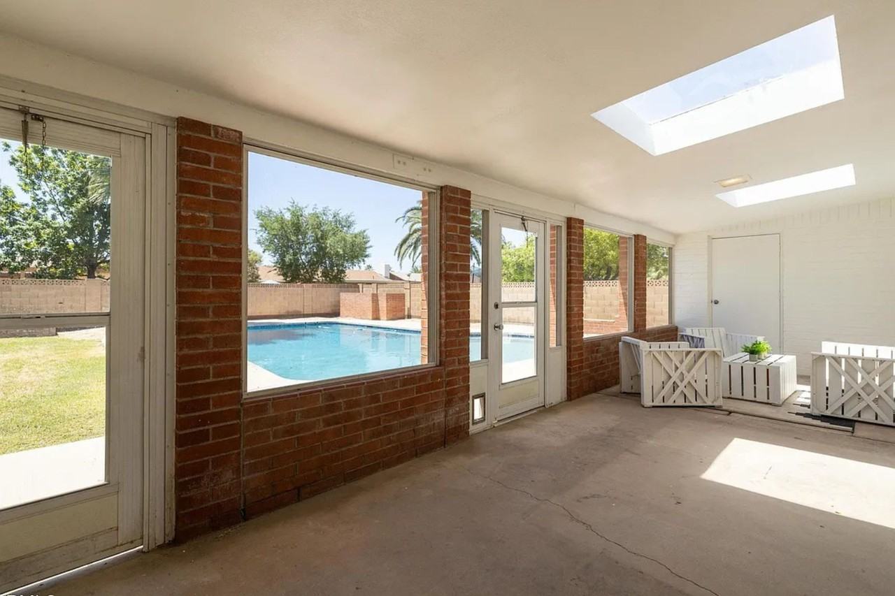 335 E Carter Dr #NA - Photo 2 of 18