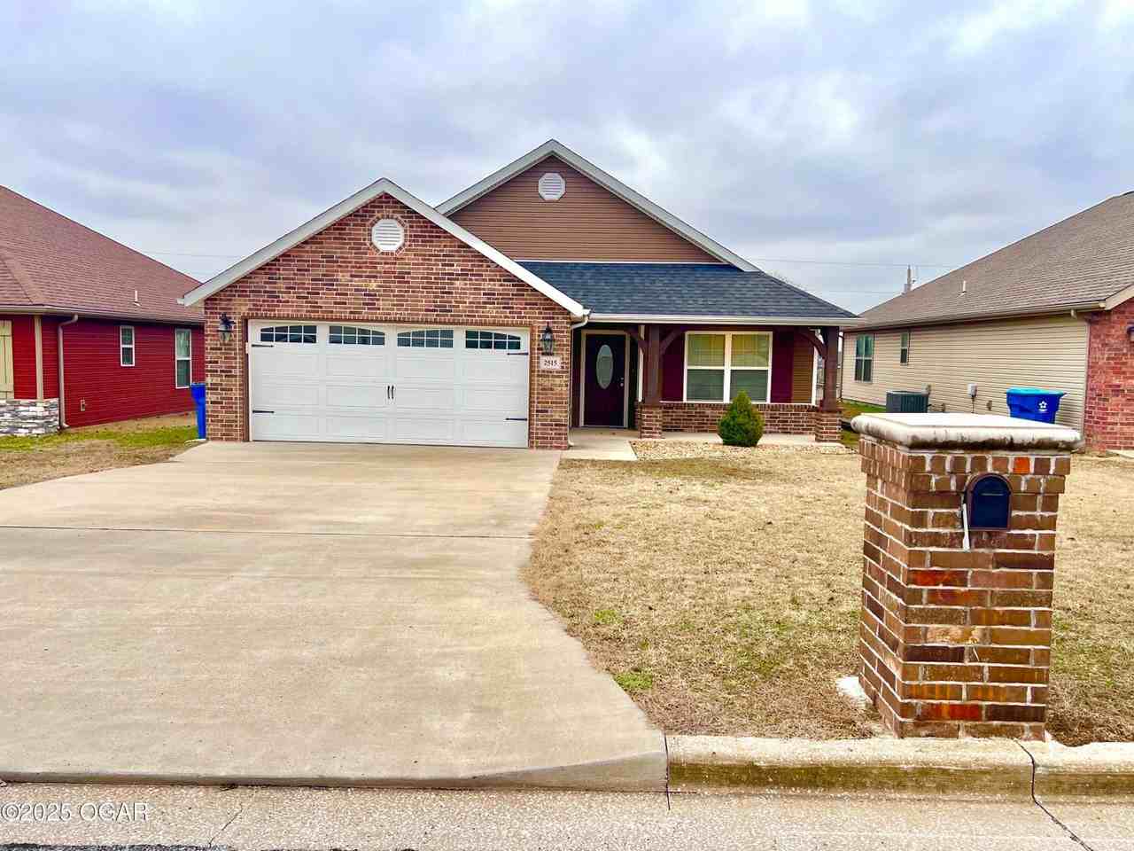 2515 S Willard Ave #NA - Photo 2 of 18