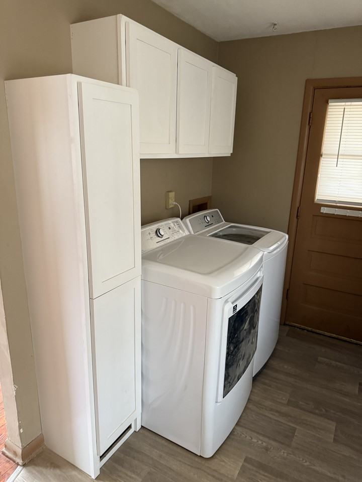 1620 W Ash Ave #1620 - Photo 6 of 20