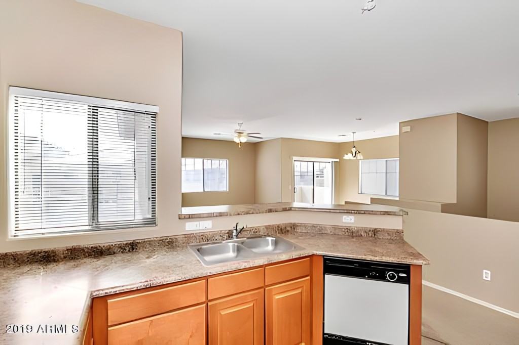 525 N Miller Rd #203A - Photo 2 of 16
