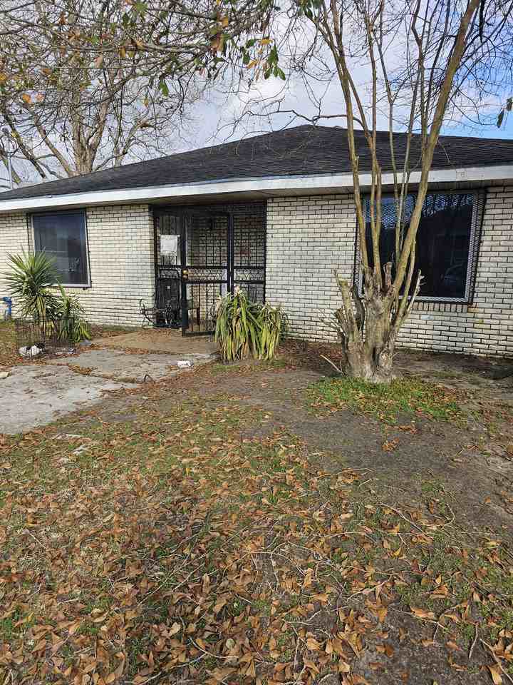 4609 Flake Ave #NA - Photo 2 of 7