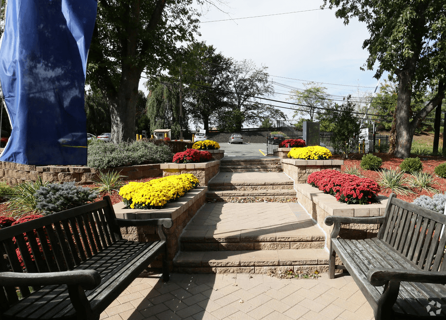 Raritan Crossing Apartment Homes - Photo 6 of 24