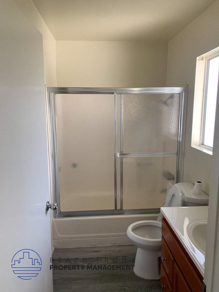 1310 W. D Street - Photo 6 of 16
