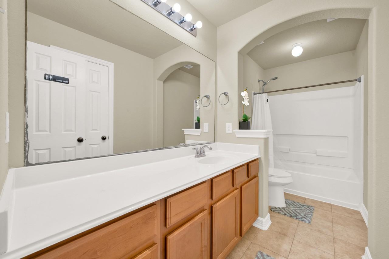 Butterstone Ridge Ln - Photo 2 of 13