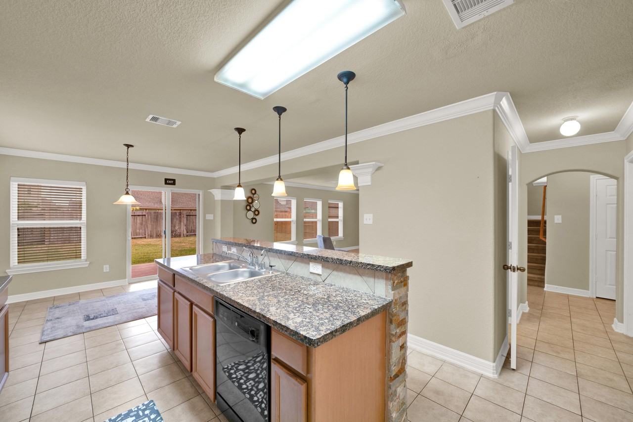 Butterstone Ridge Ln - Photo 4 of 13