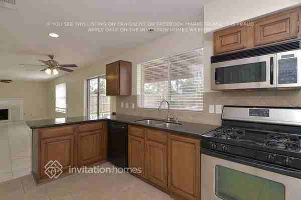 11211 Rocky Mill Dr - Photo 5 of 19