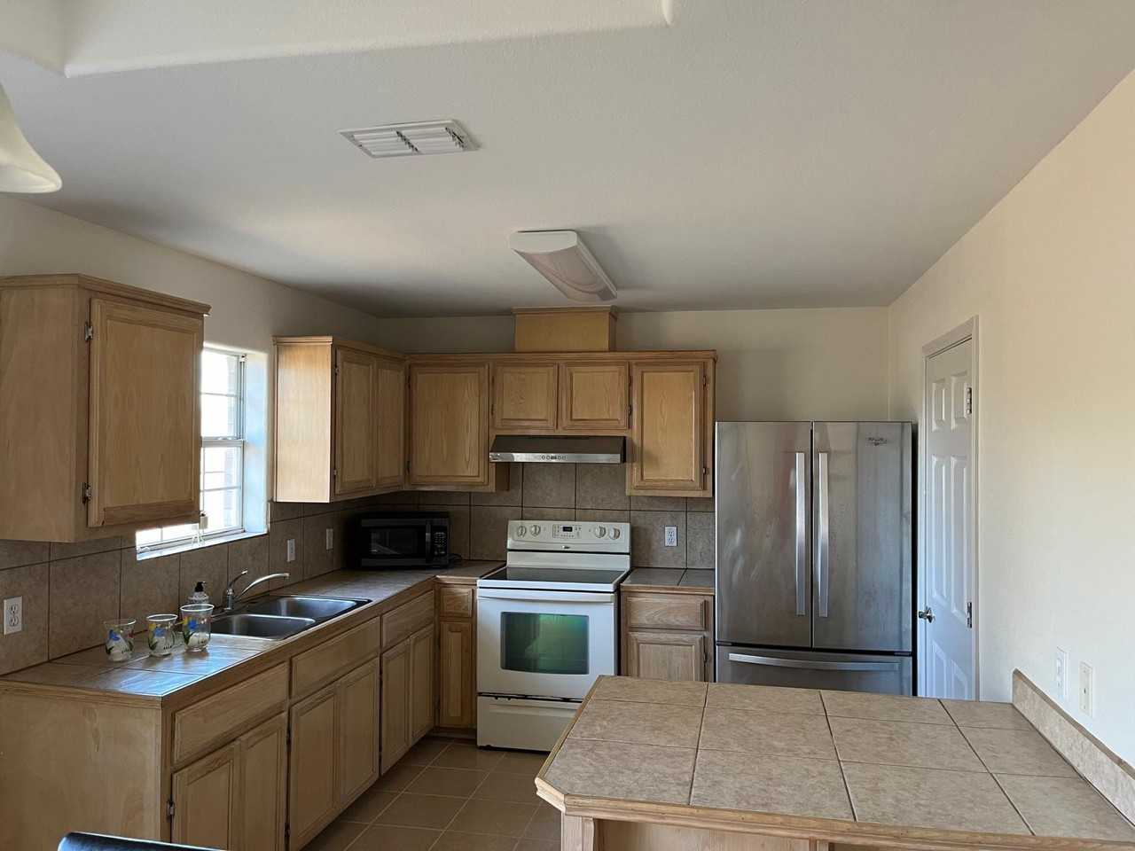 3360 Brasilia - Photo 4 of 13