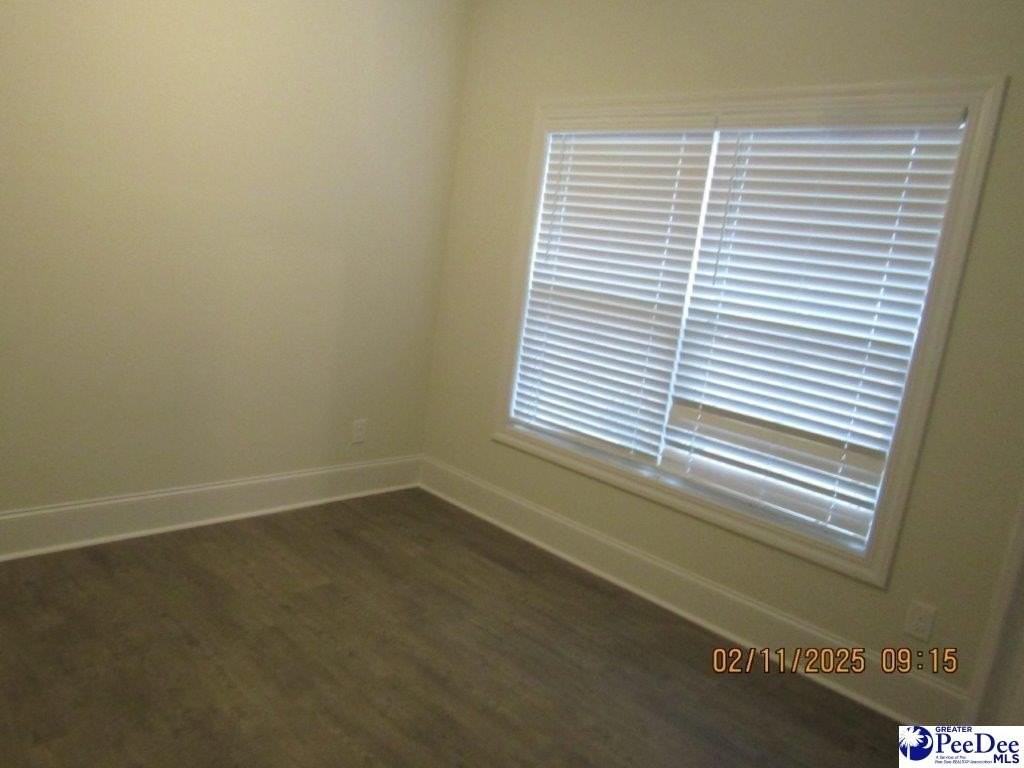 1335 Fairlane Dr - Photo 2 of 18