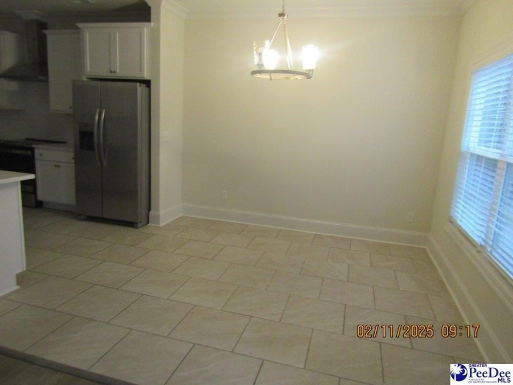 1335 Fairlane Dr - Photo 7 of 18