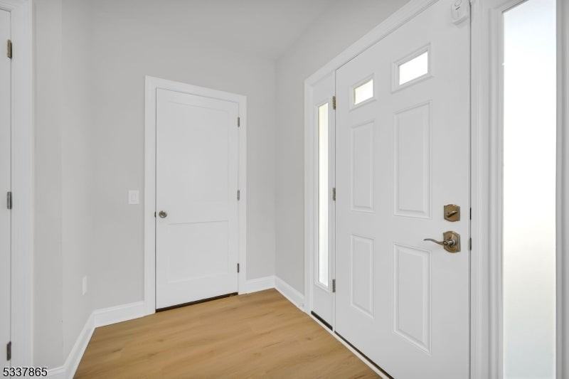 334 Oregon St - Photo 2 of 43