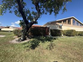 4345 Woodstock Dr - Photo 1 of 1