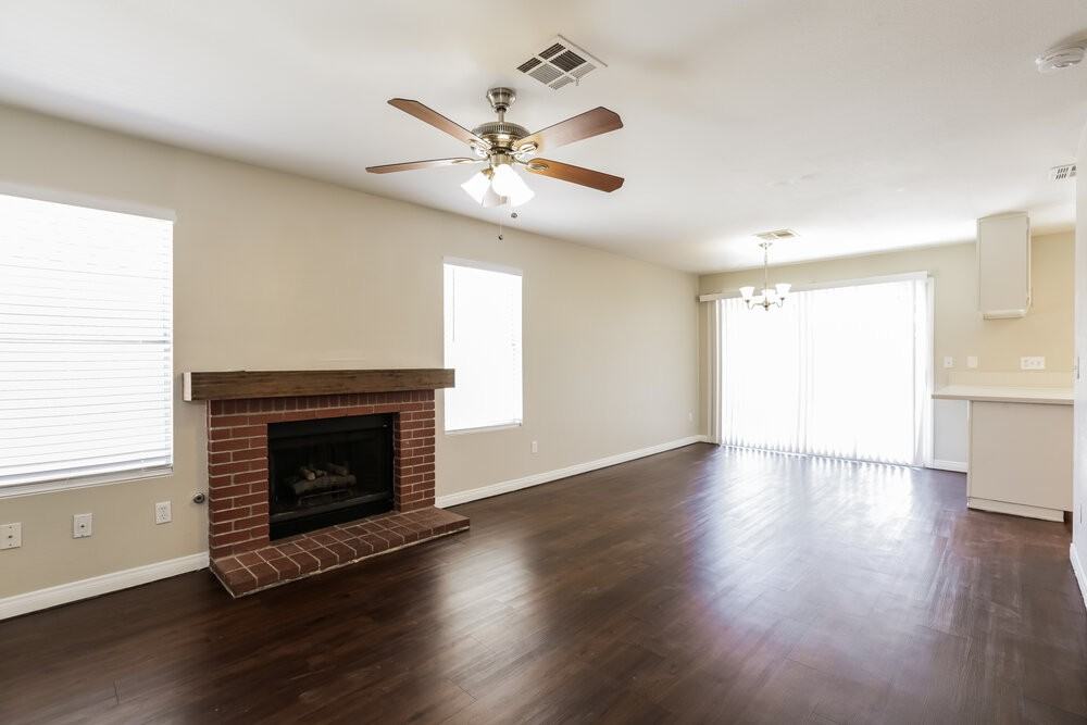 7749 Isley Ave - Photo 4 of 17