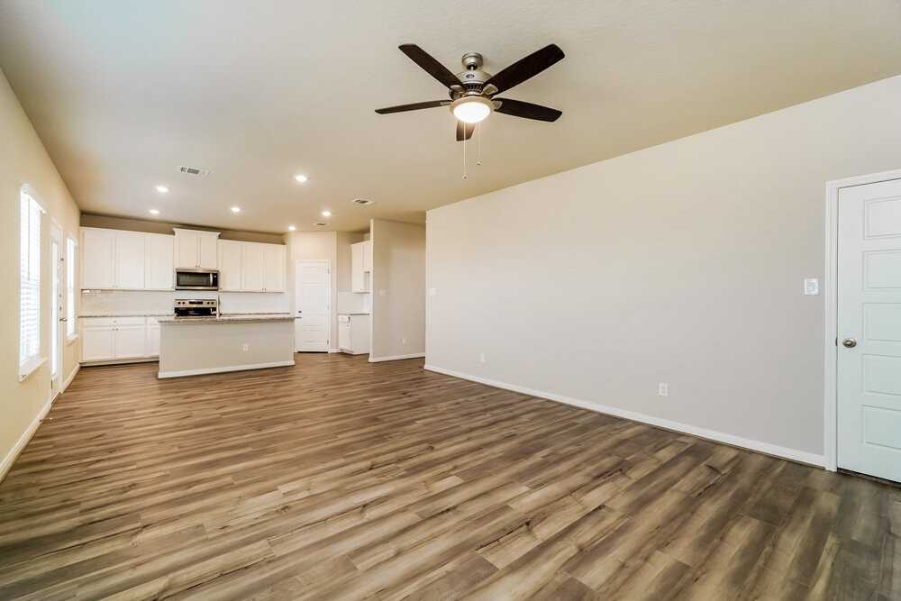 675 Myrtle Path - Photo 5 of 16