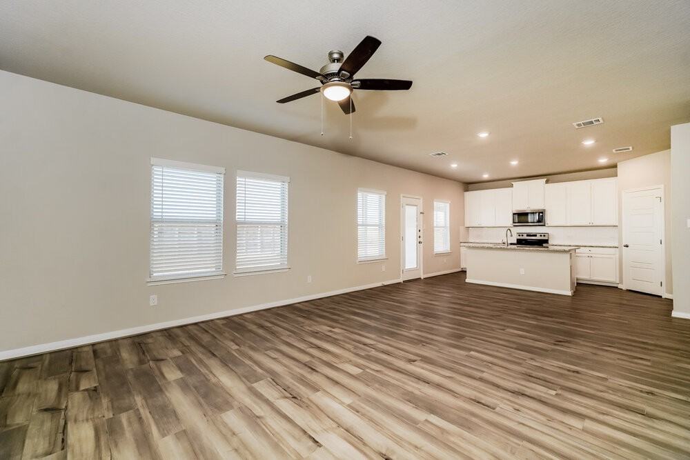 675 Myrtle Path - Photo 6 of 16