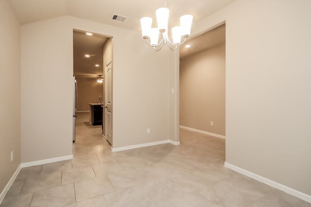 407 Ashley Falls Ln - Photo 6 of 16