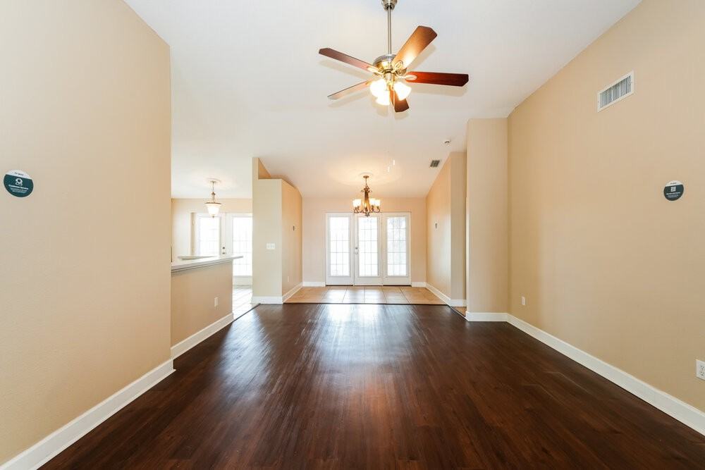1751 Hulett Dr - Photo 3 of 16