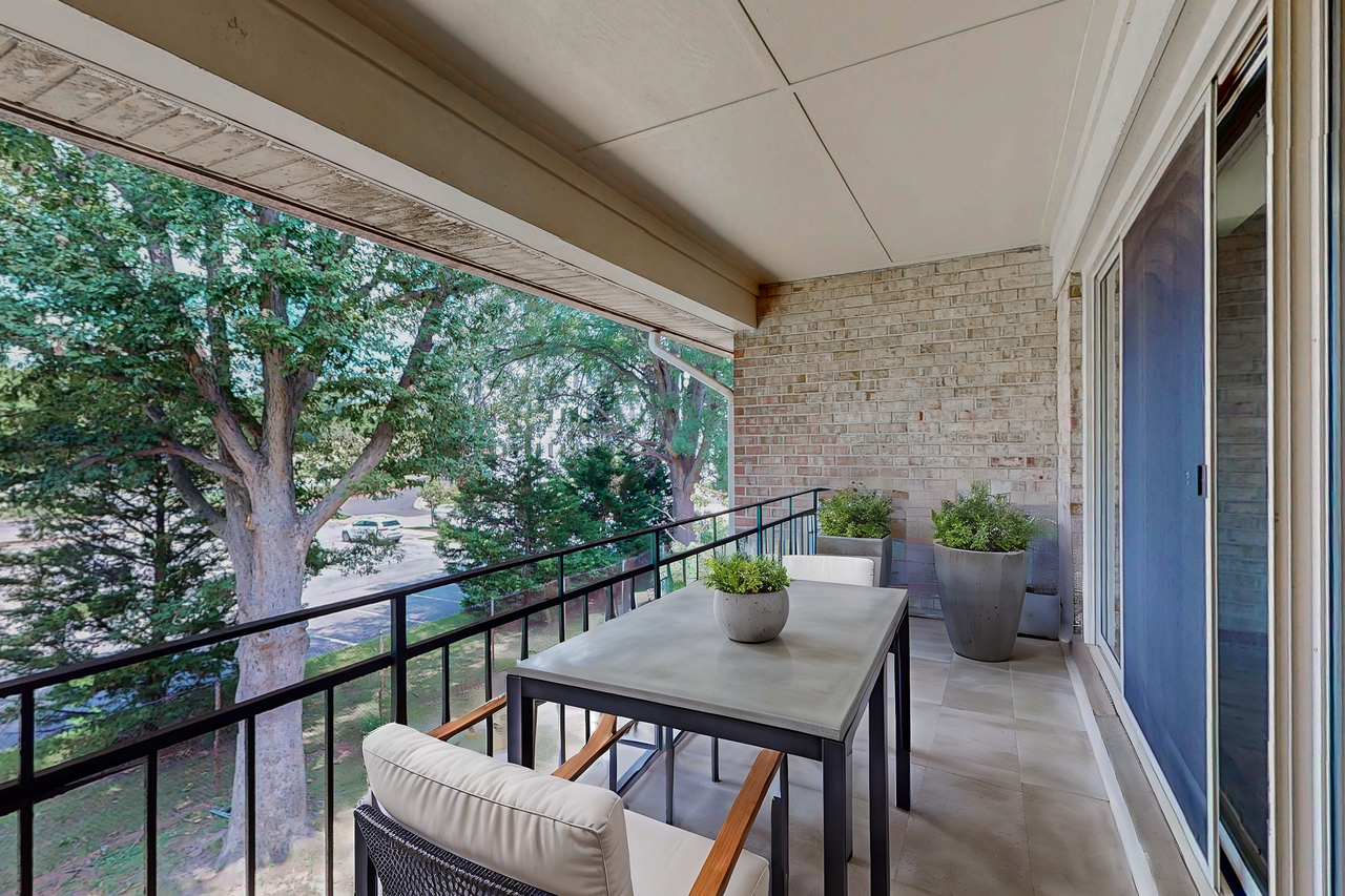 Westgate At Laurel Apartments - Photo 6 of 14