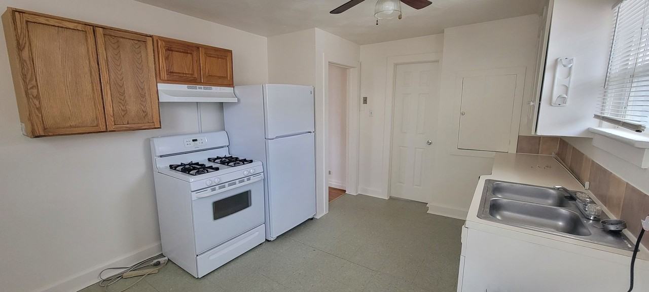 803 Phay Ave - Photo 6 of 8