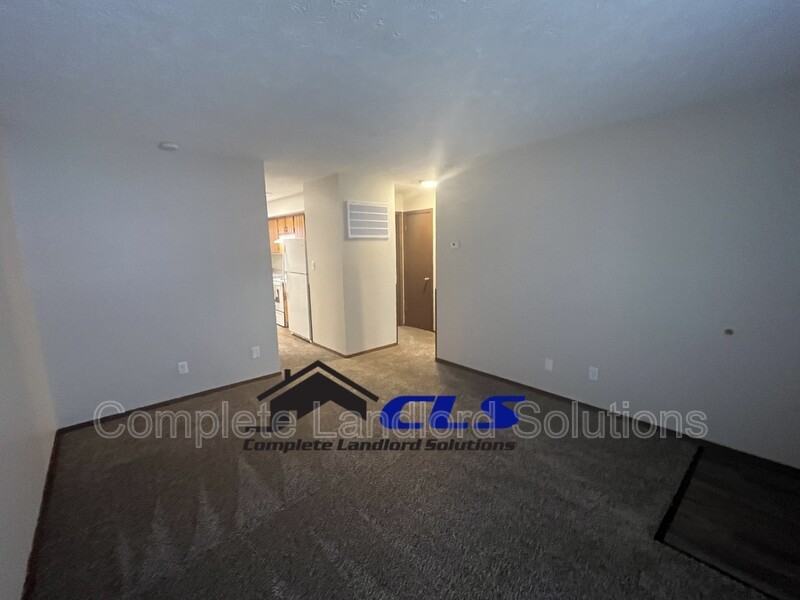 4258 S Kian St - Photo 3 of 11